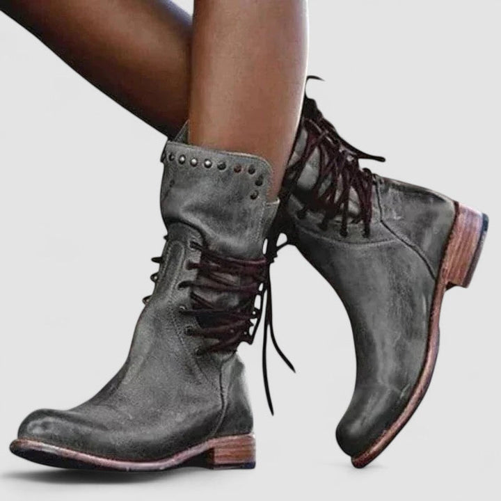 Mae – Orthopedic Western Boots