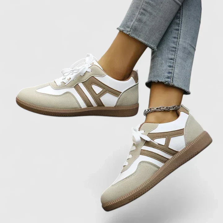 Delyziah | Women's Orthopaedic Trainers