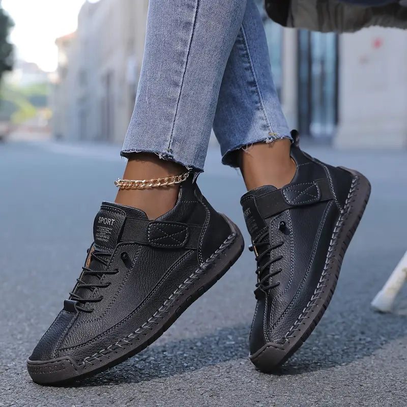 Saela | Women's Orthopaedic Trainers