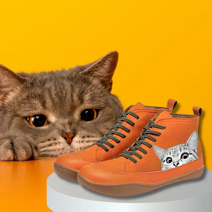 Rhiana – Leather Ankle Boots for Cat Lovers