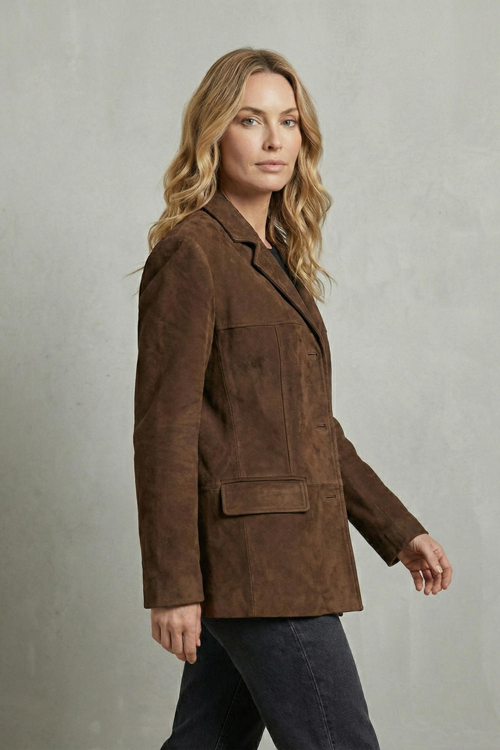 Lorenza | Women's Structured Shoulders Suede Blazer