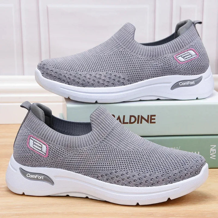 Billie | Women's Everyday Ease Trainers