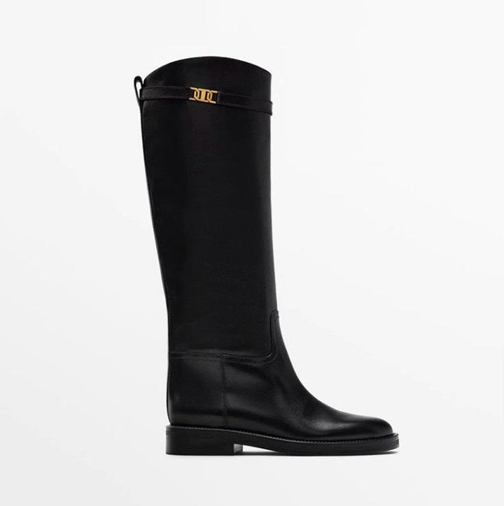 Laiza – Minimalist Block Heel Boots with Chic Buckle Detail